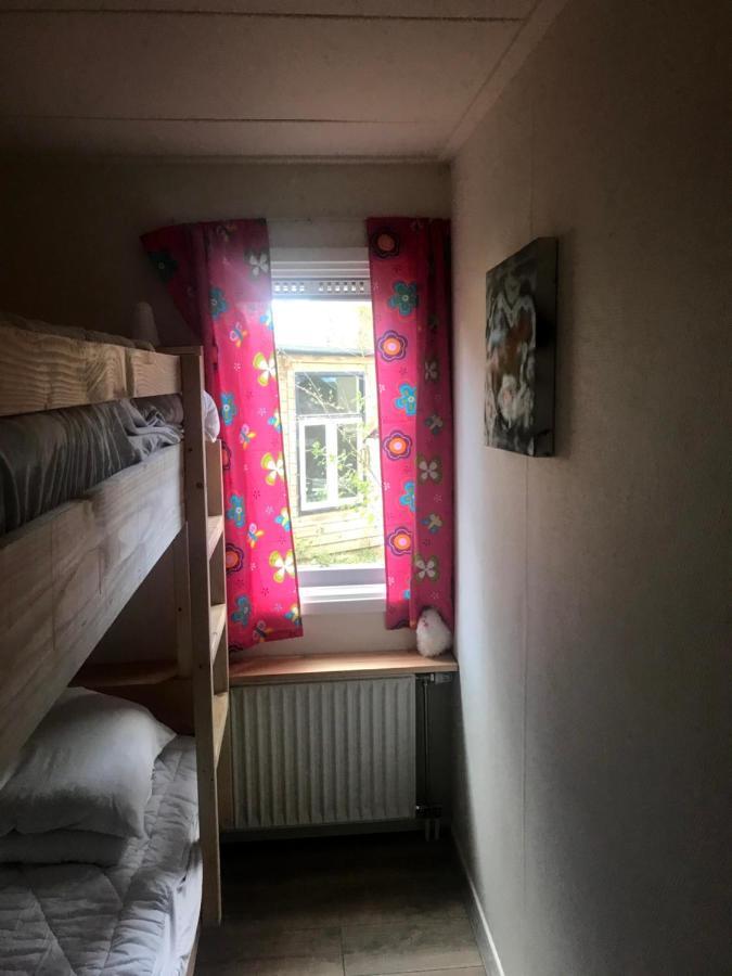 Wulft 47 Zonnig Gezellig 6P Chalet Met Zwembad In Bosrijke Omgeving Op Familie Camping De Vossenburcht IJhorst Eksteriør billede